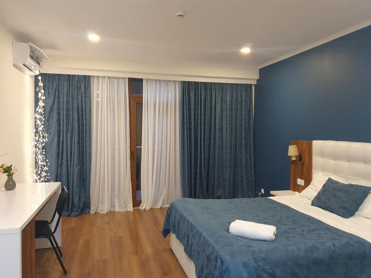 The Fresh Wave Hotel Batumi Exterior photo